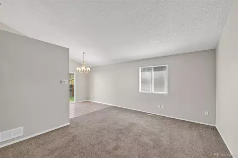 Living - 16975 E Temple Pl, Aurora, CO 80015 photo 3 of 4