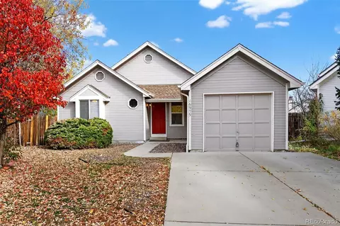 Exterior - 16975 E Temple Pl, Aurora, CO 80015 photo 2 of 6