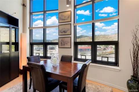 4520 Broadway St #207, Boulder, CO 80304
