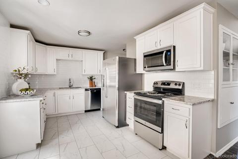 6607 Lee St, Arvada, CO 80004 photo 8