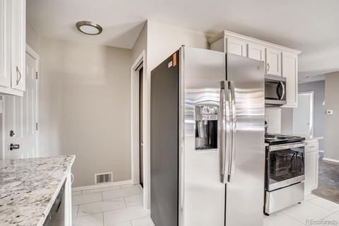 6607 Lee St, Arvada, CO 80004 photo 10