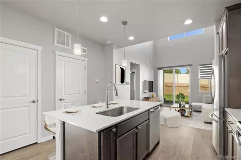 4107 E 98th Pl, Thornton, CO 80229 photo 8