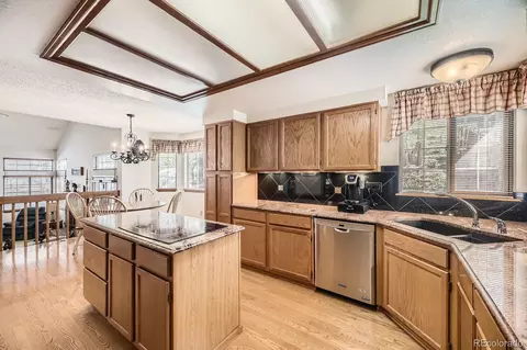 6726 Taft Cir, Arvada, CO 80004