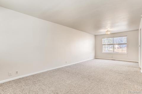 15805 E Custer Dr, Aurora, CO 80017 photo 6
