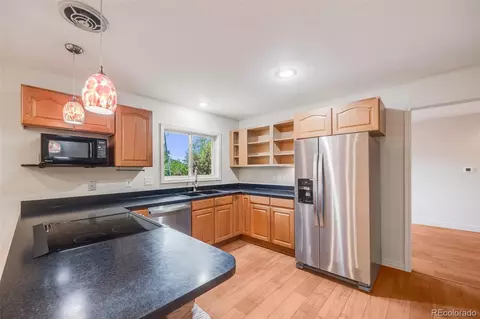 7382 E Bates Dr, Denver, CO 80231 photo 16