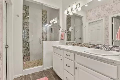 Bath - 26222 E Archer Ave, Aurora, CO 80018 photo 1 of 3