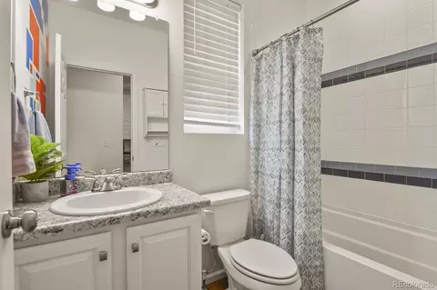 Bath - 26222 E Archer Ave, Aurora, CO 80018 photo 2 of 3