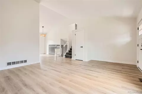 19859 E Prentice Pl, Centennial, CO 80015 photo 4