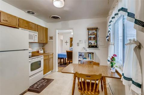 8233 E Kenyon Dr, Denver, CO 80237 photo 11