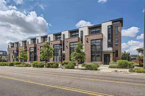 6849 E Lowry Blvd, Denver, CO 80230 photo 2