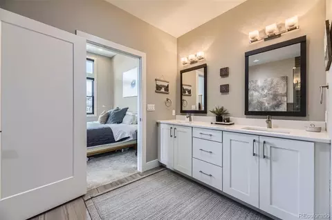 6849 E Lowry Blvd, Denver, CO 80230 photo 18