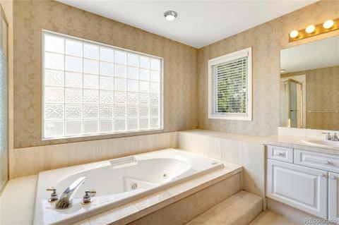 19797 E Ida Pl, Aurora, CO 80015 photo 35