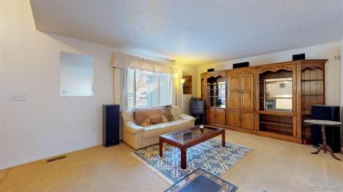 15706 E Flora Pl, Aurora, CO 80013 photo 4
