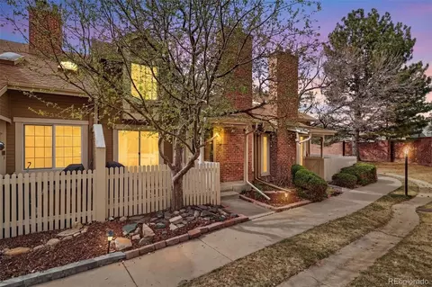 4316 S Blackhawk Way, Aurora, CO 80015