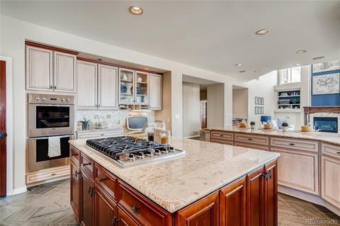 8618 Colonial Dr, Lone Tree, CO 80124 photo 12