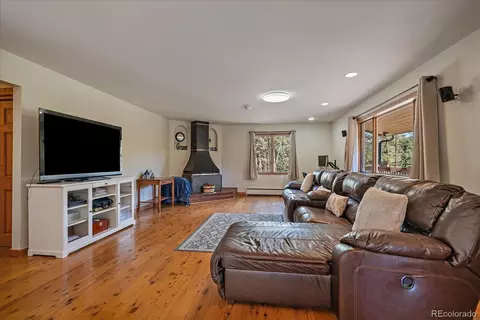 Living - 34 Normandy Rd, Evergreen, CO 80439 photo 3 of 6