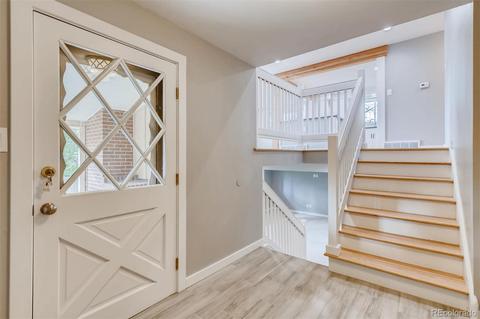 7763 E Navarro Pl, Denver, CO 80237 photo 3