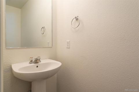 21513 E 43rd Ave, Denver, CO 80249 photo 21