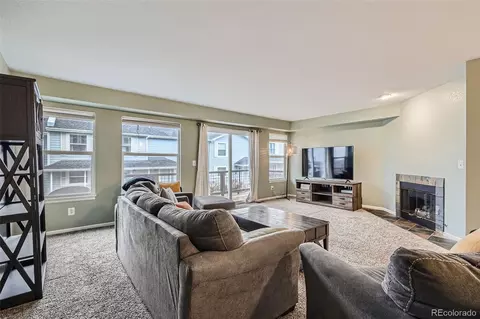 6250 Everett Ct #F, Arvada, CO 80004