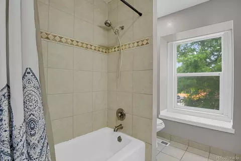 Bath - 17934 E Progress Pl, Centennial, CO 80015 photo 4 of 4