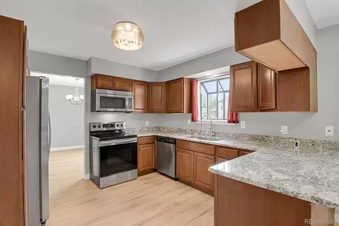 Kitchen - 17934 E Progress Pl, Centennial, CO 80015 photo 1 of 3