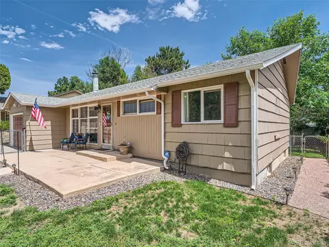 1333 Diana Ln, Colorado Springs, CO 80909