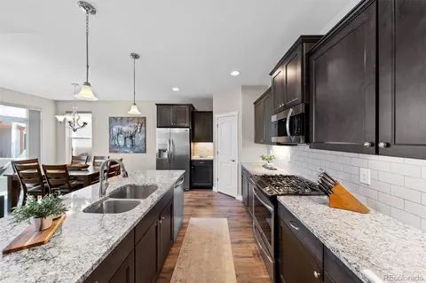 Kitchen - 11610 Colony Loop, Parker, CO 80138 photo 3 of 4