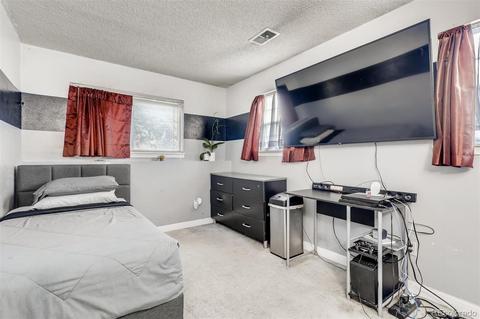 14764 E Scott Pl, Denver, CO 80239 photo 18