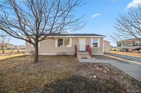 3308 Coyote Ln, Evans, CO 80620