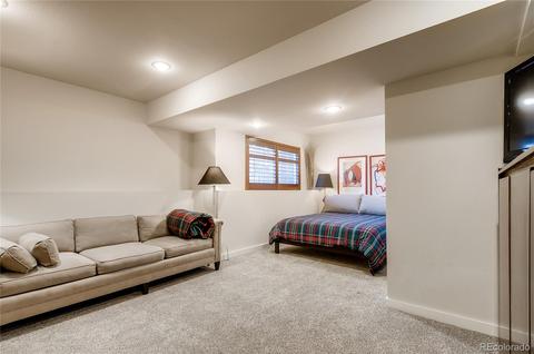 8550 E Temple Dr, Denver, CO 80237 photo 20