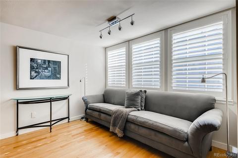 8550 E Temple Dr, Denver, CO 80237 photo 12