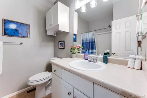 Bath - 25015 E 4th Pl, Aurora, CO 80018 photo 1 of 3