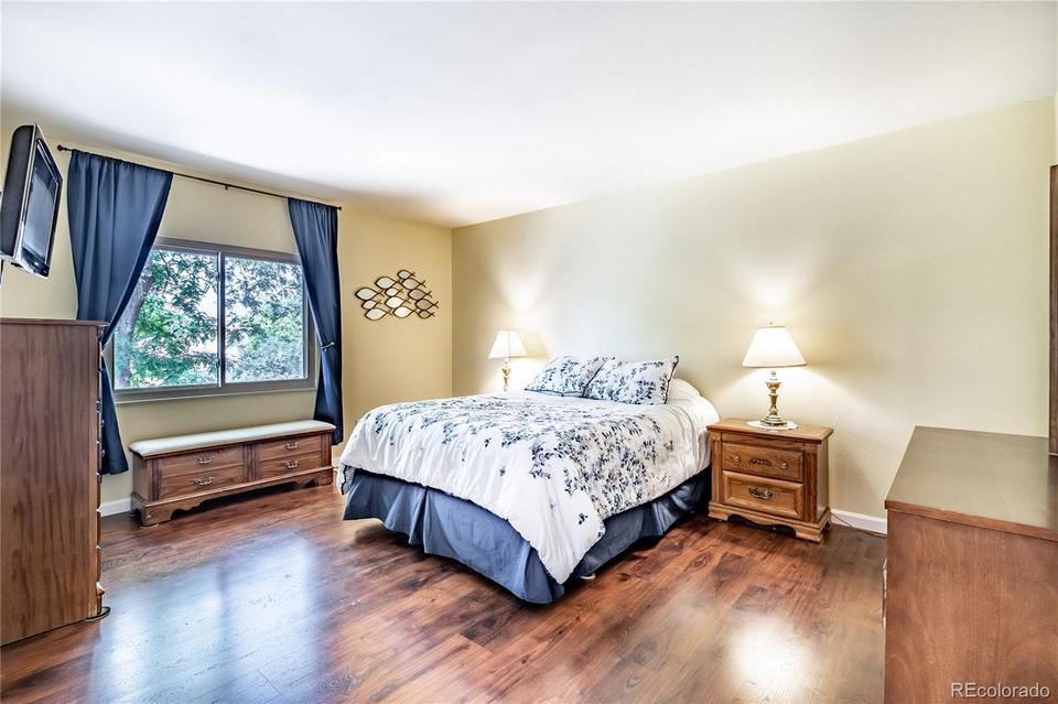  1468 S Argonne Cir, Aurora, CO 80017 photo 11