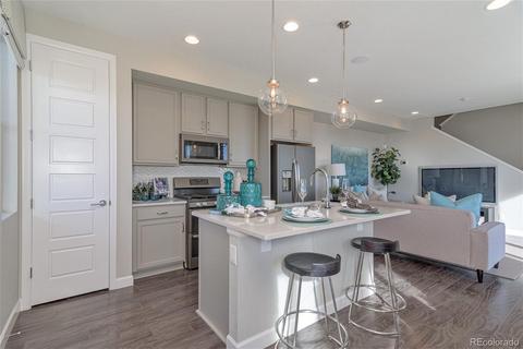 23516 E 5th Pl, Aurora, CO 80018 photo 6