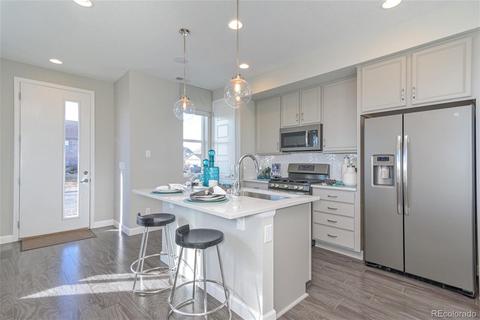 23516 E 5th Pl, Aurora, CO 80018 photo 8