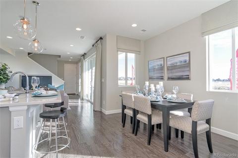 23516 E 5th Pl, Aurora, CO 80018 photo 4