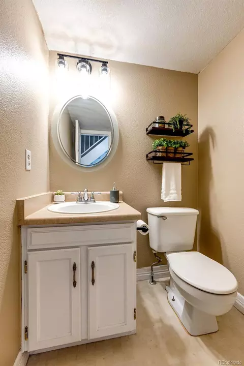 17658 E Loyola Dr #E, Aurora, CO 80013 photo 6