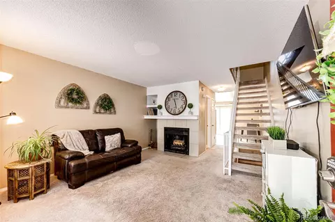 17658 E Loyola Dr #E, Aurora, CO 80013 photo 3