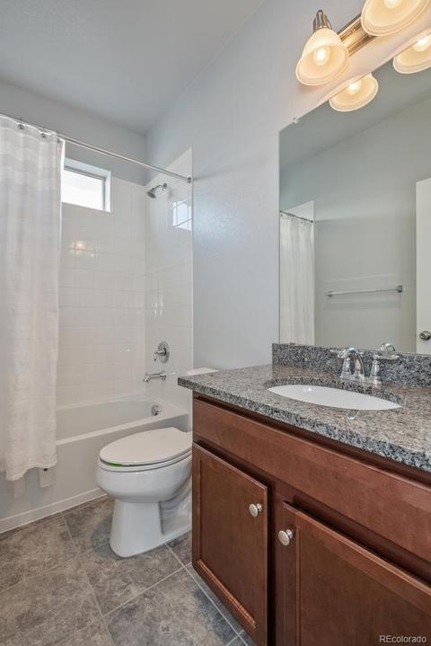 8750 E 54th Pl, Denver, CO 80238 photo 9