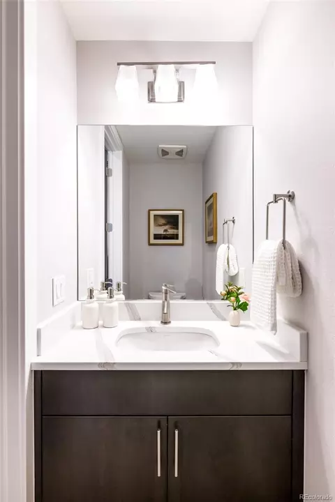 Bath - 6949 E Lowry Blvd, Denver, CO 80230 photo 4 of 7