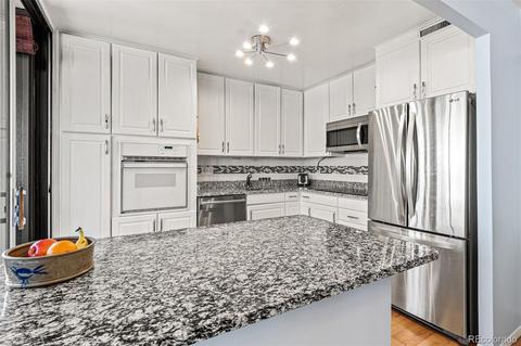 790 Washington St #809, Denver, CO 80203 photo 14