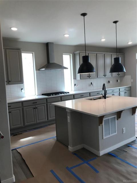 20334 E 52nd Ave, Denver, CO 80249 photo 2