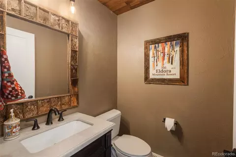 Bath - 23805 Currant Dr, Golden, CO 80401 photo 1 of 5