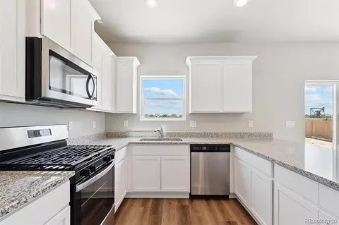 7406 E Big Thompson Cir, Frederick, CO 80530 photo 5