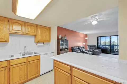 14001 E Marina Dr #607, Aurora, CO 80014