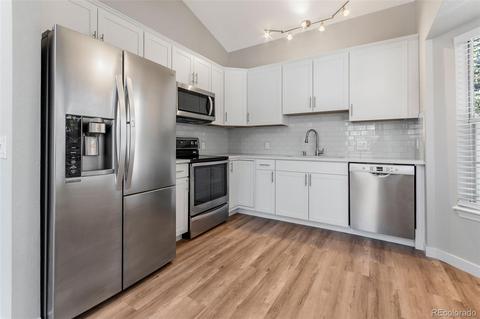 18577 E Whitaker Cir #E, Aurora, CO 80015 photo 3