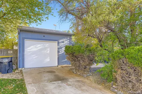 19106 E Milan Cir, Aurora, CO 80013