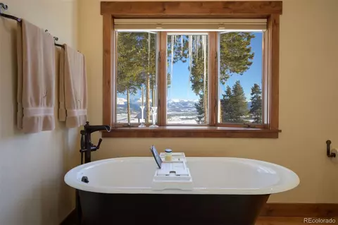 Bath - 1040 Gcr 855, Tabernash, CO 80478 photo 3 of 6