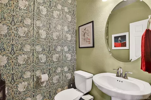 Bath - 19153 E 65th Pl #3, Denver, CO 80249 photo 1 of 3