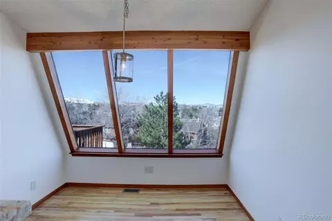 Living - 61 Wright Ct, Lakewood, CO 80228 photo 6 of 8